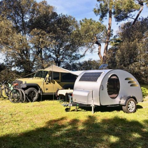 Stellplatz - EMP + FAHRZEUG(E) (V, CC, CARAVAN)