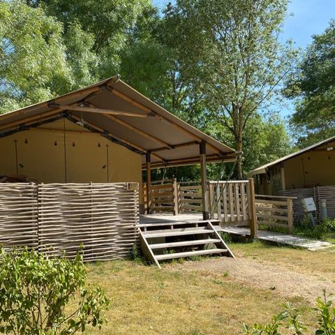 AUßERGEWÖHNLICHE UNTERKUNFT 5 Personen - Lodge Kenia - 2 Schlafzimmer - Ohne Sanitäranlagen