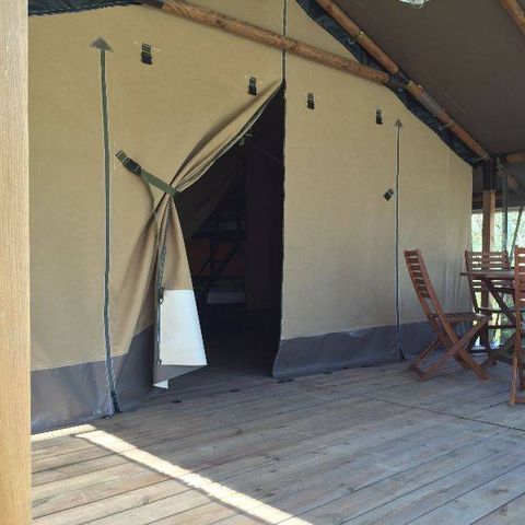 AUßERGEWÖHNLICHE UNTERKUNFT 5 Personen - Lodge Kenia - 2 Schlafzimmer - Ohne Sanitäranlagen