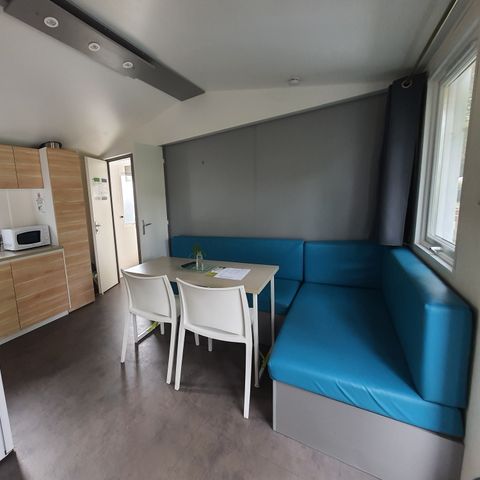 Mobilheim 4 Personen - VIP - 29 m² - 2 Zimmer - Doppelterrasse + SPA (Maximal 2 Erwachsene oder Familie)