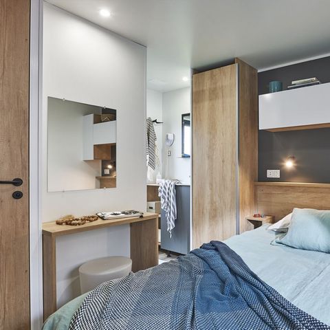 Mobilheim 4 Personen - M - PREMIUM 2 SCHLAFZIMMER - KLIMAANLAGE + TV + ELTERNSUITE