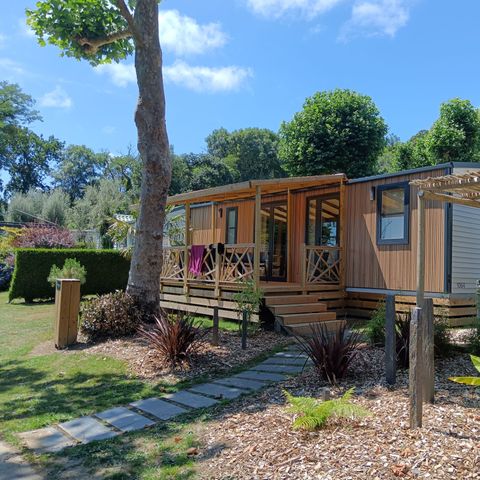 Mobilheim 6 Personen - NEW// Villa de la Rance Prestige 40m² - 3 Schlafzimmer - 2 Bäder - SPA - Überdachte Terrasse