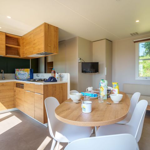 Mobilheim 6 Personen - NEW// Villa de la Rance Prestige 40m² - 3 Schlafzimmer - 2 Bäder - SPA - Überdachte Terrasse