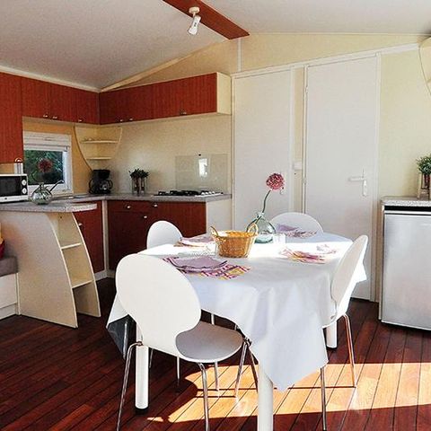 Mobilheim 4 Personen - FLORES 31m² - 2 Zimmer + überdachte Terrasse