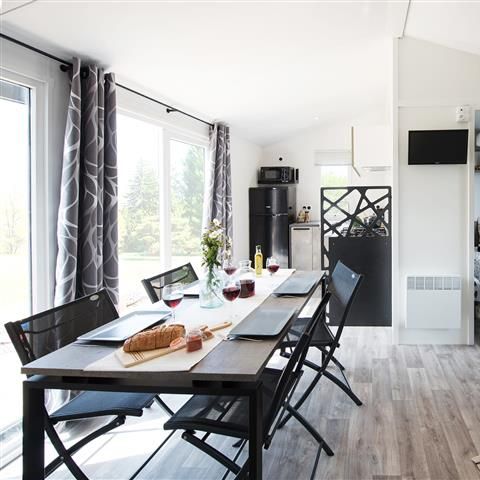 Mobilheim 4 Personen - "BAHIA Confort +" 27m² - 2 Schlafzimmer - Überdachte Terrasse - Geschirrspülmaschine