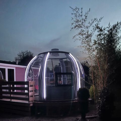 Mobilheim 2 Personen - 13-La Folle Unternehmen 32m2 (2Sch - 2/6Pers.) + Jaccuzzi + Bezogene Betten + Handtuch + Getränkekit + TV - Preis für 2 Personen