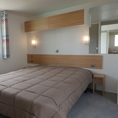 Mobilheim 4 Personen - PMR 2 SCHLAFZIMMER Gasherd Kühlschrank Geschirr Fernseher