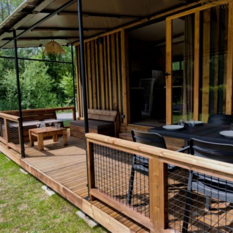 Wohnwagen 4 Personen - Paradise KARAVAN - Naturseite
