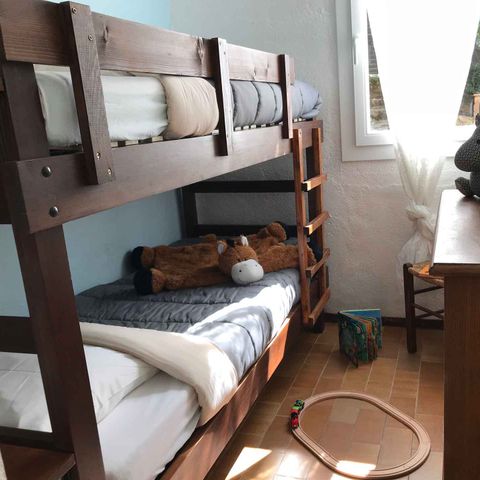 LANDHAUS 6 Personen - zwei Zimmer