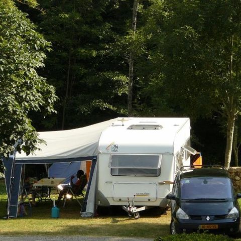 Stellplatz - 90m² - Auto