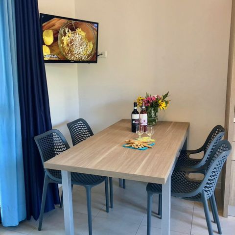 Apartement 6 Personen - PREMIUM (Erdgeschoss mit kleiner Terrasse)
