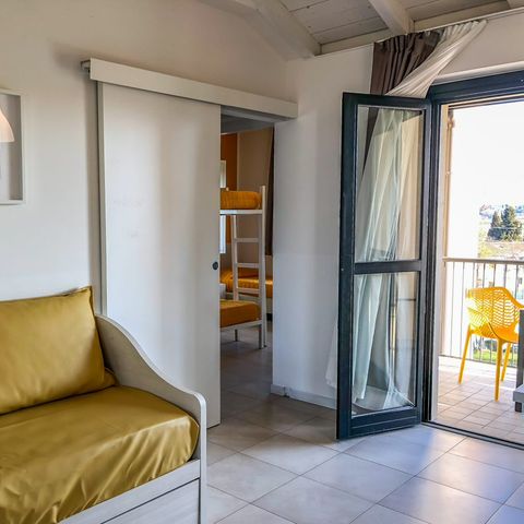 Apartement 6 Personen - SUPERIOR im ersten Stock