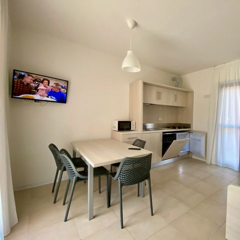 Apartement 6 Personen - STANDARD im ersten Stock mit Balkon