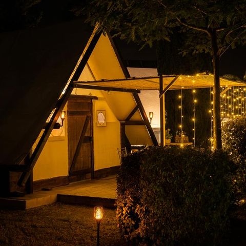 AUßERGEWÖHNLICHE UNTERKUNFT 4 Personen - ECOTIPI - 32m²- 1 Schlafzimmer