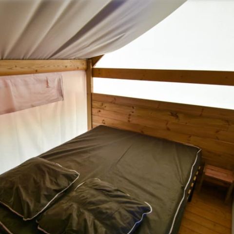 Safarizelt 4 Personen - Lodge 2 Kleeblätter 2 Schlafzimmer, 1 Badezimmer