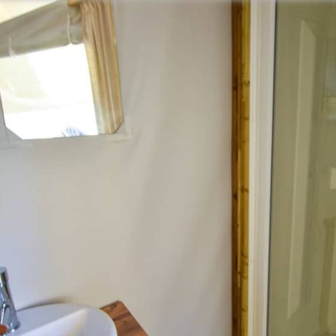 Safarizelt 4 Personen - Lodge 2 Kleeblätter 2 Schlafzimmer, 1 Badezimmer