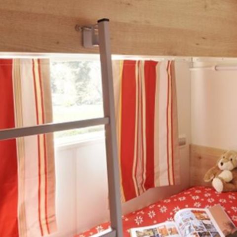 AUßERGEWÖHNLICHE UNTERKUNFT 4 Personen - Wohnwagen 2 Kleeblätter 2 Zimmer