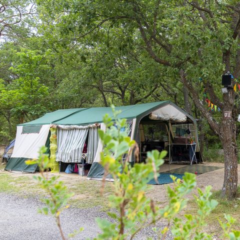 Stellplatz - Stellplatz für Zelt, Wohnmobil oder Wohnwagen