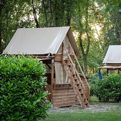 AUßERGEWÖHNLICHE UNTERKUNFT 2 Personen - Biwak OHNE Bettwäsche.