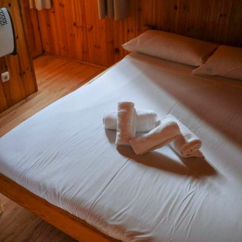Bungalow 2 Personen - Bungalow keine Küche Doppelbett