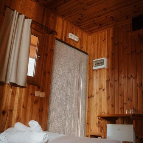 Bungalow 2 Personen - Bungalow keine Küche Doppelbett