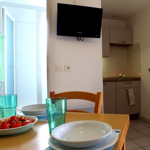 LANDHAUS 4 Personen - 3 Münzen