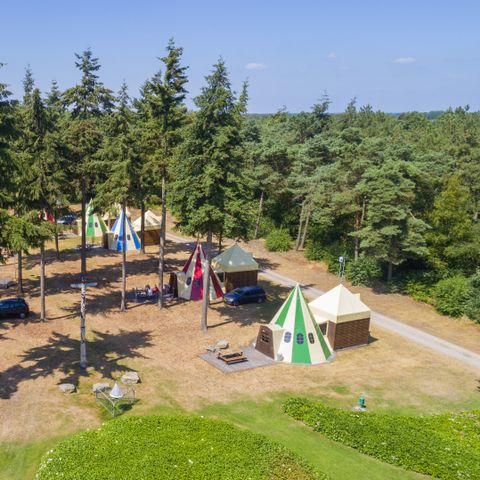 AUßERGEWÖHNLICHE UNTERKUNFT 6 Personen - Tipi-Zelt