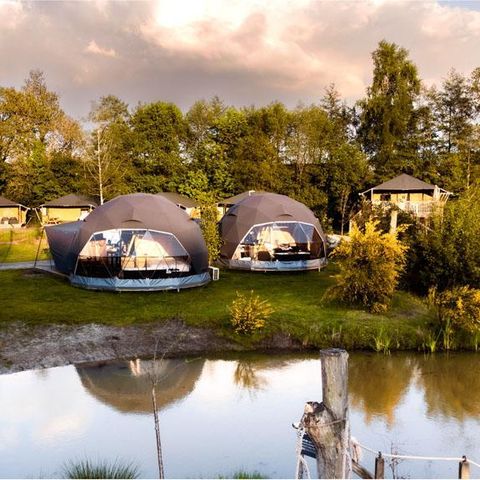 AUßERGEWÖHNLICHE UNTERKUNFT 4 Personen - Runde Stechpalme