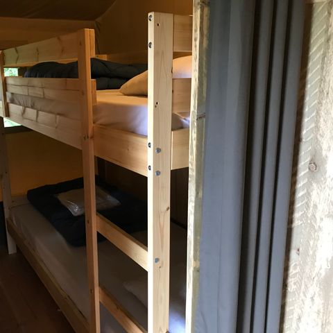 SafariZelt 4 Personen - einschließlich sanitärer Einrichtungen