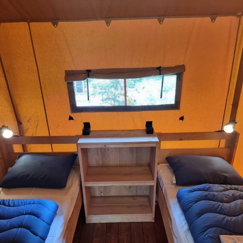 SafariZelt 4 Personen - Luxus mit sanitären Einrichtungen (MIVA)