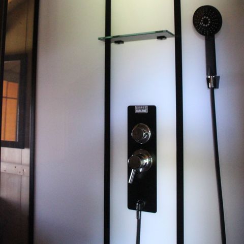 Safarizelt 4 Personen - einschließlich sanitärer Einrichtungen