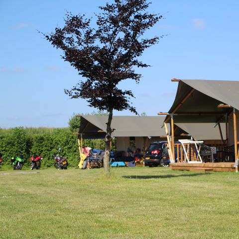 Safarizelt 4 Personen - einschließlich sanitärer Einrichtungen