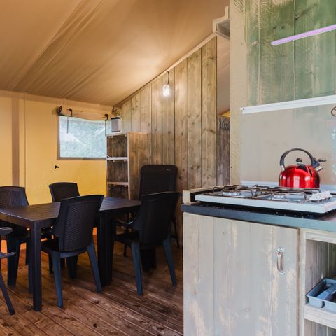 Safarizelt 6 Personen - einschließlich sanitärer Einrichtungen