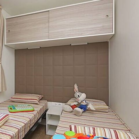 Mobilheim 4 Personen - Mobilheim | Comfort | 2 Zi. | 4 Pers. | Erhöhte Terrasse | Klim.