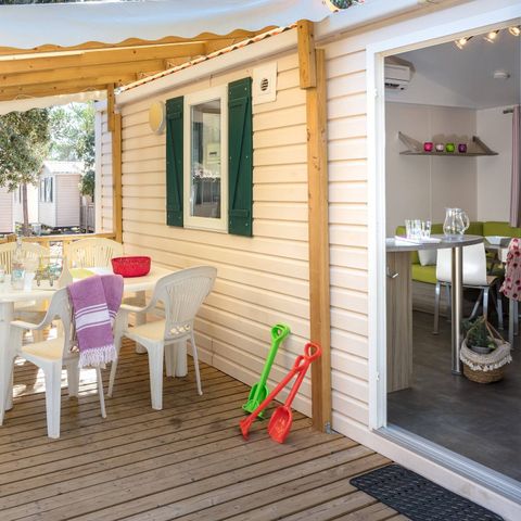Bungalow 8 Personen - Mobilheim | Comfort | 3 Zi. | 6/8 Pers. | Erhöhte Terrasse