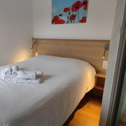 LANDHAUS 4 Personen - 3 Stück