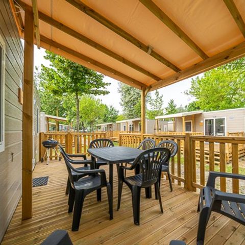 Mobilheim 6 Personen - Comfort | 3 Schlafz. | 6 Pers. | Erhöhte Terrasse | Klimaanlage