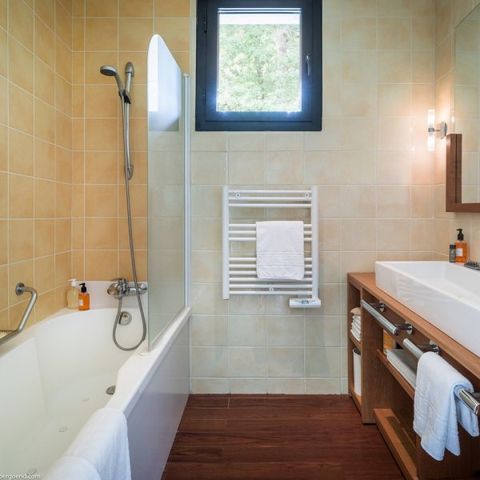 Bungalow 4 Personen - VIP-Pagode BF140