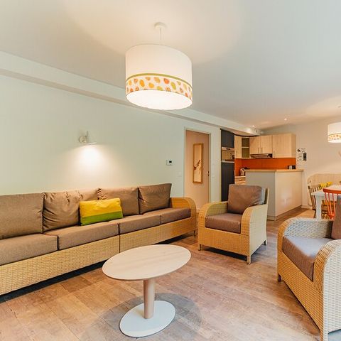 Bungalow 8 Personen - Komfort TF951 Erneuert