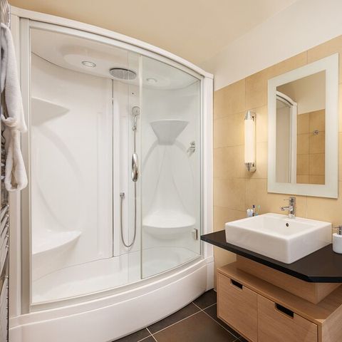 Bungalow 8 Personen - VIP TF2333 Erneuert