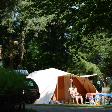 Stellplatz - Stellplatz Komfort 80m² - 10A