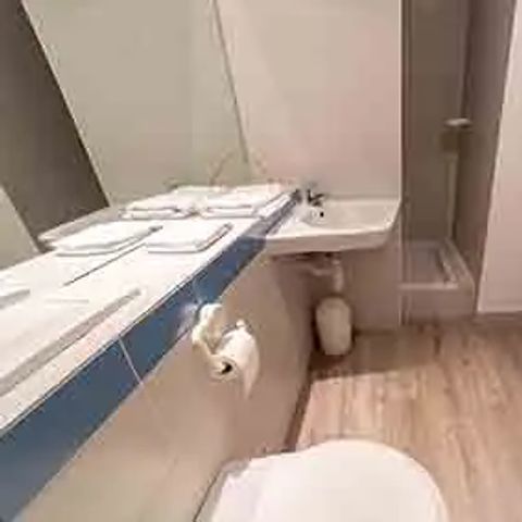 LANDHAUS 2 Personen - 1 Zimmer - Empfang Babybett unmöglich 2 pers