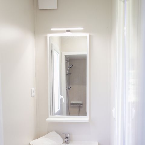 Lodge 4 personen - Lodge Family 34,02 m² - 2 Zimmer + Terrasse + TV