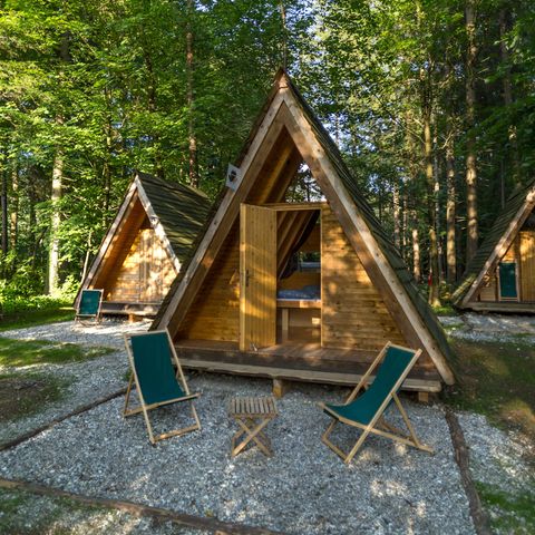 AUßERGEWÖHNLICHE UNTERKUNFT 3 Personen - Glamping Hut Forest Bed