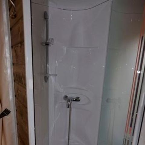 Safarizelt 5 Personen - Lodge NIAGARA 40m² mit Bad (Samstag bis Samstag)