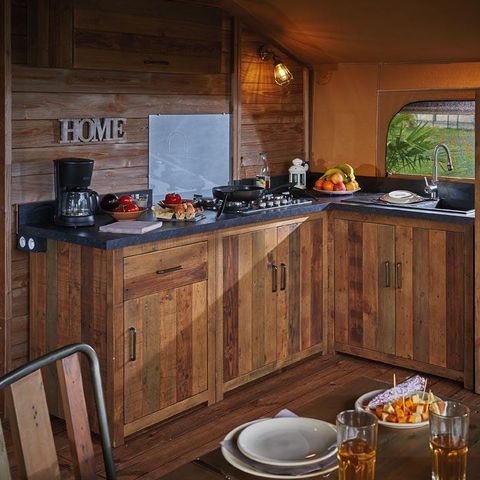 Safarizelt 5 Personen - Lodge KENYA 46m² (Samstag bis Samstag)