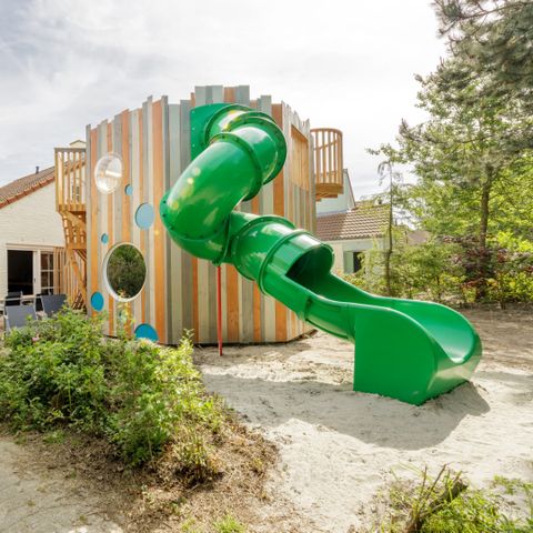 Bungalow 4 Personen - Premium Kinder PZ987