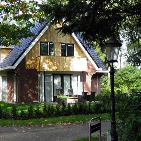 FERIENHAUS 20 Personen - Twentse Hoes groß
