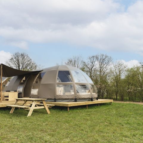 Zelt 4 personen - Riverdome mit privaten sanitären Anlagen
