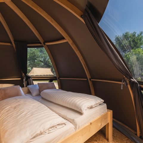 Zelt 4 personen - Riverdome mit privaten sanitären Anlagen